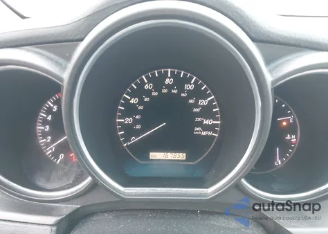 2005 Lexus Rx 330 z USA, uszkodzony, nr VIN 2T2HA31U55C043342